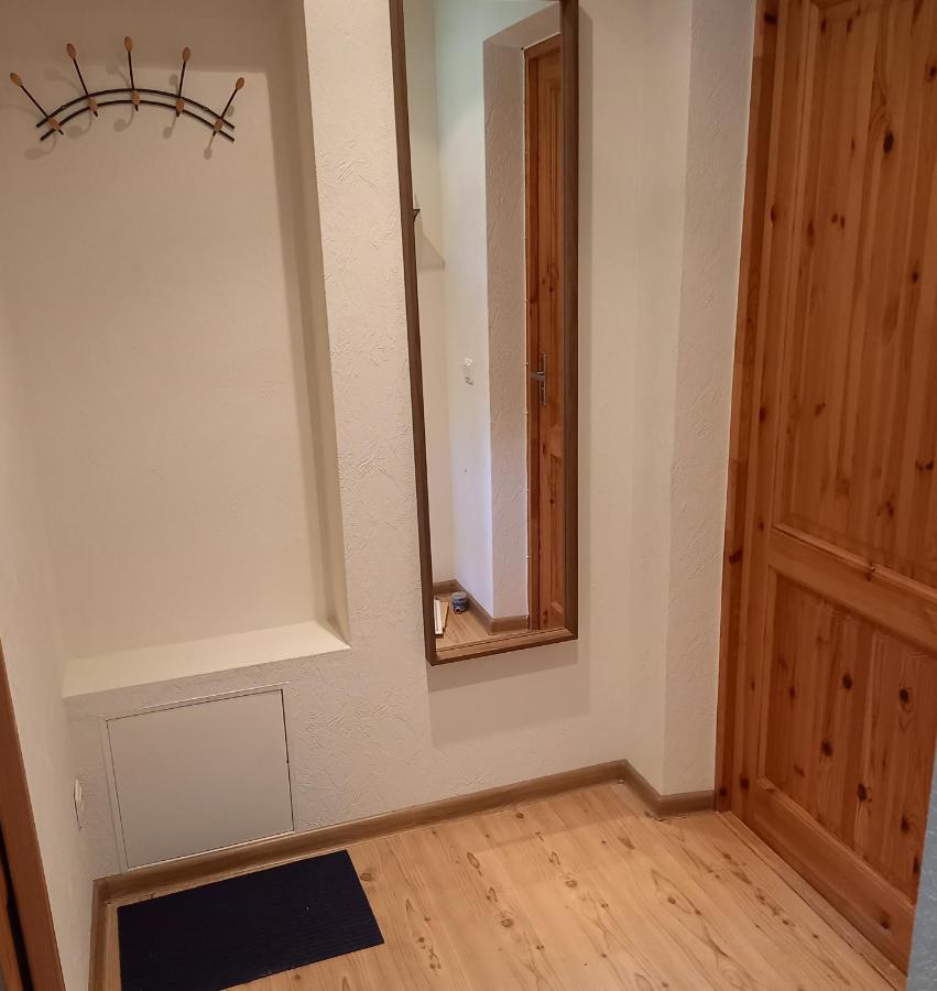 Apartament Ozolu Gatve 2- No Cesim 7 Km Jānamuiža Zewnętrze zdjęcie